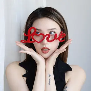 New Valentine Party Photo Props Costume Accessory Valentines Heart Sunglasses Different Valentine's Day Fancy Eyeglasses