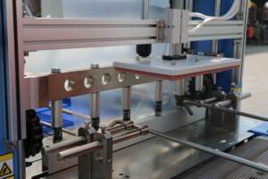 YCTD Großhandel Stahl-Getränkeflaschen-Kartonverpackungsmaschine PLC-Motor Kernkomponenten für Getränke- und Lebensmittelherstellungsanlagen - Product Image 2