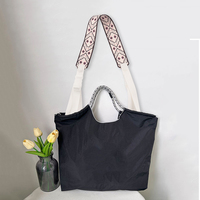 Sac fourre-tout pour femmes, sac à bandoulière léger, fourre-tout à bandoulière, portable avec bandoulière réglable