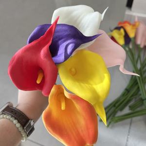 Mini Calla Lily en PU pour décoration <span class=keywords><strong>de</strong></span> mariage et <span class=keywords><strong>de</strong></span> maison, <span class=keywords><strong>fleur</strong></span> artificielle en feutre fait main, accessoires <span class=keywords><strong>de</strong></span> photographie, aménagement paysager extérieur - Product Image 6