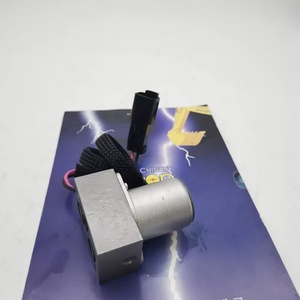 Vanne Solénoïde Principale de Pompe pour Excavatrice PC300-7 de Bonne Qualité 702-21-57600 702-21-54900 702-21-58100 702-21-57500 - Product Image 6