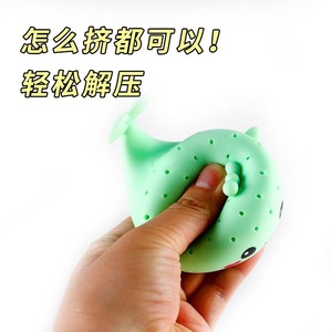 Esponja absorbente de agua TPR transfronteriza con diseño de ballena para amasar y jugar, diversión para niños, baño, juegos acuáticos, alivio del estrés, actividades al aire libre entre padres e hijos - Product Image 3