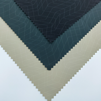 Tissu de toile de voile PU supérieur pour vestes en duvet Caractéristiques Anti-moisissure et capacité de charge élevée Excellente résistance à la déchirure à l'abrasion