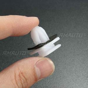 10 pièces Clips de fixation en nylon pour garniture de portière de voiture et protection de seuil pour Honda/Civic/CRV 91504-SP1-003 91504SP1003 - Product Image 5