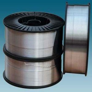 Fil de soudage fourré AWS E71T-1C, fil tubulaire 1,2 mm 1,6 mm E71T-GS E71T-11, certifié <span class=keywords><strong>Stonebridge</strong></span> ISO9001, faible éclaboussure - Product Image 1