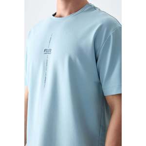 เสื้อยืดผู้ชายพิมพ์ลายทรงโอเวอร์ไซส์ เนื้อผ้าฝ้ายสีฟ้าอ่อน หนานุ่ม - 88373 - สีฟ้าอ่อน - Product Image 3