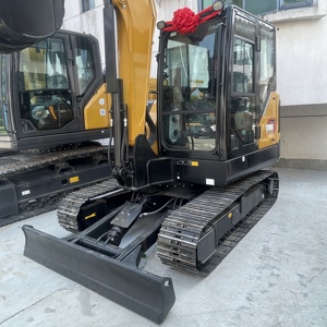 Nouvelle pelle hydraulique sur chenilles SANY SY60C de 6 tonnes, machine de construction compacte - Product Image 1