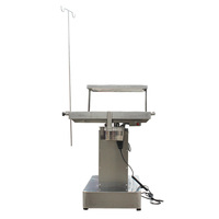 Table hydraulique pour animaux de compagnie EUR VET avec plateau en V en acier inoxydable 304, surface de table en forme de V avec roues, équipement vétérinaire
