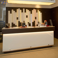 Comptoir de service à café, prix de gros, luxe, surface solide marron, design simple, hôtel, restaurant, café, boutique, comptoir de bar