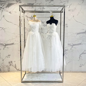 Kustom Toko Pengantin Rok Gaun Pesta Logam Pakaian Wanita Rak <span class=keywords><strong>Display</strong></span> Rak Emas untuk Toko Pakaian - Product Image 2