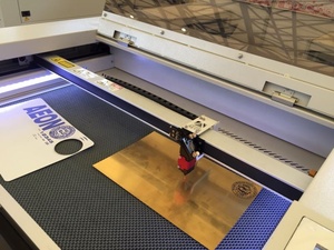 Máquina de grabado láser C02 500X300mm, precio bajo - Product Image 5