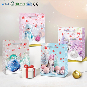 Groothandel Eco-vriendelijke witte kartonnen cadeauzakjes met handvatten voor kerstverpakkingen - Recycleerbaar & Biologisch afbreekbaar - Product Image 4