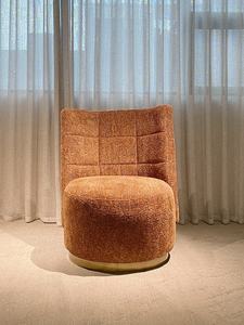 Fauteuil de salon en tissu de design italien, fauteuil pivotant d'appoint pour le salon - Product Image 4