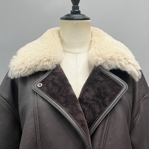 Jancoco <span class=keywords><strong>cappotto</strong></span> in Shearling da <span class=keywords><strong>donna</strong></span> giacca in Shearling Vintage <span class=keywords><strong>cappotto</strong></span> in vera <span class=keywords><strong>pelle</strong></span> con vera <span class=keywords><strong>pelliccia</strong></span> di agnello - Product Image 6