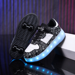 Chaussures à roulettes LED 4 roues, baskets de patinage automatiques pour enfants, Heelys en cuir PU, EU 28-40, 1,6 kg, cadeau de fête en plein air pour filles et garçons - Product Image 2