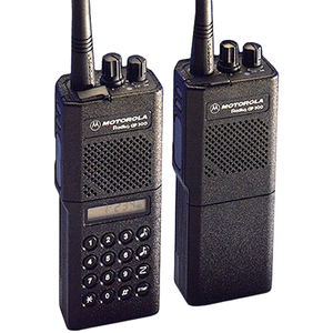GP300 P93YPC20C2AA Walkie-Talkie <span class=keywords><strong>Radio</strong></span> a 2 vie palmari nero per raggio - Product Image 1