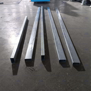 Équipement de fabrication de tubes carrés en acier galvanisé 80*80, machine à fabriquer des tuyaux - Product Image 2