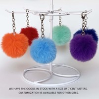 Pendentif boule de fourrure de lapin en gros d'usine 7cm, accessoires pour bagages et vêtements pour femmes, porte-clés