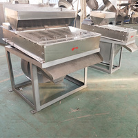 Machine à éplucher les arachides à peau rouge grillée de noix de terre Machine à éplucher les arachides en acier inoxydable Prix de la machine à éplucher les arachides