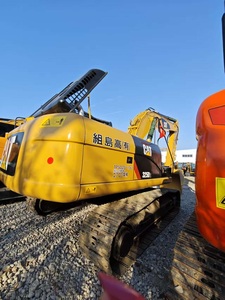 Miniexcavadora Caterpillar 3202D de Alto Rendimiento, 20 Toneladas, Excavadora Usada, Caterpillar 320 de Segunda Mano en Existencia, Entrega Rápida - Product Image 5