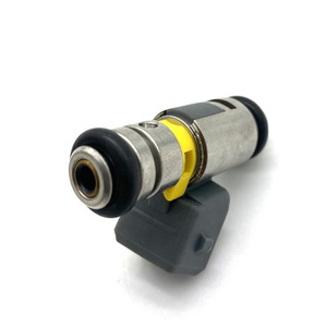 Inyector de Combustible Diésel Iwp157 para Fiat Doblo Palio 1.8 con Diseño de 4 Orificios - Product Image 3