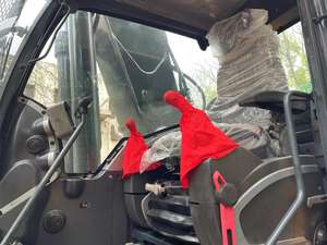 Excavatrice sur chenilles Hyundai 305LC-9T d'occasion en bon état |   Faible coût d'exploitation |   Prêt pour le projet : Excavatrice de 30 tonnes - Product Image 4