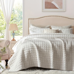 Luxury Soft Velvet Quilt Set Full Queen Size Cream White