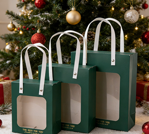 Bolsa de Regalo Ecológica Verde Oscuro con Ventana y Asa de Parche - Vietnam para Empaque de Lujo de Tamaño Personalizado Certificado - Product Image 6