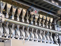 Machine d'emballage de sachets/pochettes entièrement servo-automatisée à grande vitesse (8-12 voies) pour le remplissage et l'emballage de poudres, granulés, liquides et boissons