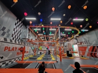 Parc d'aventure personnalisé, équipement de parcours de corde, aire de jeux intérieure avec trampoline, installation d'escalade pour enfants à usage commercial