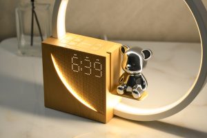 <span class=keywords><strong>2025</strong></span> mới Hiện Đại Đèn cạnh giường ngủ với cảm ứng Dimmer trắng tự nhiên tiếng ồn thời gian hiển thị USB đầu ra sạc ấm trắng đêm đèn - Product Image 3