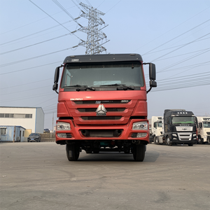 Tracteur routier <span class=keywords><strong>SINOTRUK</strong></span> <span class=keywords><strong>HOWO</strong></span> 380HP 4X2 Premium, économique en carburant, transport longue distance - Product Image 4
