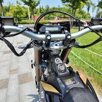Moto électrique tout-terrain Surron Ultra Bee, couple de 520 N.m, charge maximale de 100 kg, vélo électrique tout-terrain prêt à être expédié