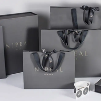 Bolsas de Papel Negro Mate de Lujo con Logotipo Personalizado, Bolsas de Regalo con Asa de Listón para Boutique, Venta al Por Mayor