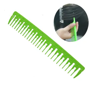 new design professional salon cutting tool carbon material hair cutting barber comb