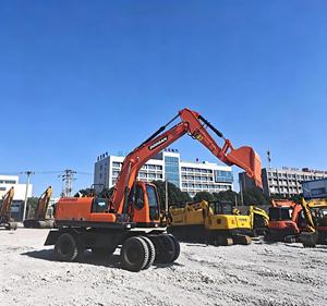 Develon DX150W-9C 13.5 ton wheel excavator fast moving wheel digger - Product Image 1