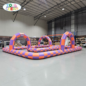 Piste <span class=keywords><strong>de</strong></span> course gonflable avec barrières, piste <span class=keywords><strong>de</strong></span> karting, <span class=keywords><strong>location</strong></span> <span class=keywords><strong>pour</strong></span> fêtes avec voitures tamponneuses <span class=keywords><strong>pour</strong></span> enfants, activité <span class=keywords><strong>de</strong></span> jardin, utilisation intérieure/extérieure - Product Image 4