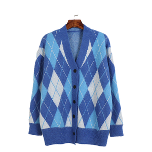 เสื้อไหมพรมลายอาร์ไกล์คุณภาพสูงสำหรับฤดูใบไม้ร่วงและฤดูหนาว คอวี สีสันตัดกัน กระดุมแถวเดียว ผ้าขนแพะโมแฮร์ ยับยาก ระบายอากาศได้ดี สำหรับผู้หญิง - Product Image 1