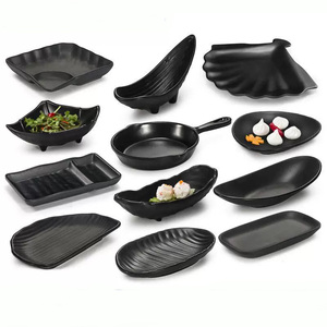 Set di Piatti per Sushi in Melamina Stile Giapponese, Piatto per Salse Infrangibile per Ristorante, Piatto per Antipasti, Piatto Rettangolare Nero per Servire Sushi - Product Image 6
