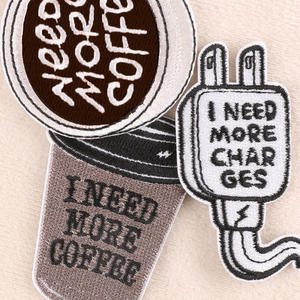 Etiqueta <span class=keywords><strong>de</strong></span> tela bordada por computadora con <span class=keywords><strong>letras</strong></span> en inglés, parche <span class=keywords><strong>de</strong></span> accesorios <span class=keywords><strong>de</strong></span> ropa, hecha en China, <span class=keywords><strong>de</strong></span> hilo <span class=keywords><strong>de</strong></span> poliéster, para comercio transfronterizo. - Product Image 3