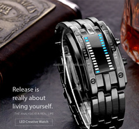 Grosir OEM 8109 Gelang LED Fashion Sport Desain Unik Jam Biner Baja Tahan Karat Pasangan Wanita Pria Jam Tangan Digital