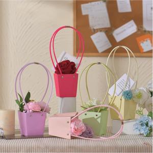 Bolsa <span class=keywords><strong>de</strong></span> Regalo Floral en Forma <span class=keywords><strong>de</strong></span> T, Impermeable, con Asa Larga, para Macarons y Flores Frescas, Venta al Por Mayor - Product Image 1