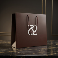 Sac en papier classique de haute qualité pour boutique, prix d'usine, avec logo personnalisé