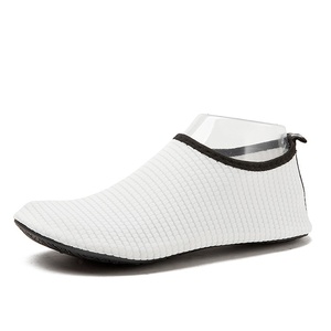 Chaussures d'entraînement de yoga légères et antidérapantes pour tapis de course de danse, antidérapantes, à séchage rapide, pour l'hiver et l'été - Product Image 6