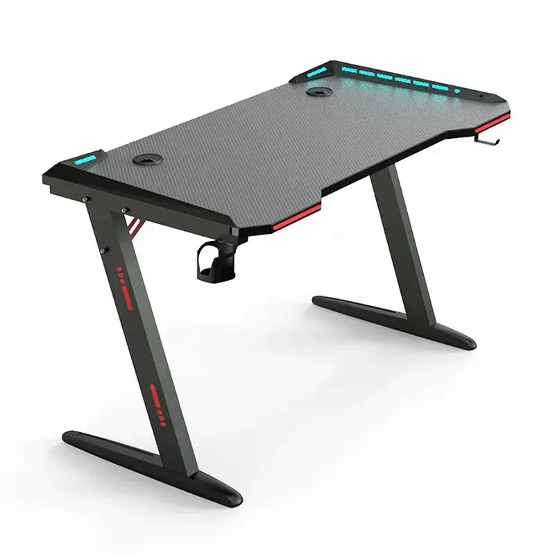 Vente en gros Tables de jeux d'ordinateur de luxe en forme de Z des États-Unis Station de travail LED RVB Gamer Ordinateur portable Bureau de jeu avec porte-gobelet