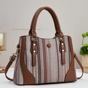 New Wholesale Fashion PU Leather <b>Ladies</b> Shoulder Bags Luxury Designer Women's Handbags With a <b>Wallet</b> - Product Image 4