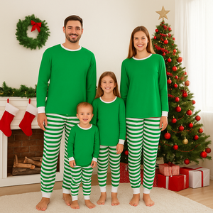 Pigiami Natalizi 2025 in Cotone e Spandex, Set Famiglia a Righe Rosa e Verdi per Ragazze, Ragazzi, Bambini e Neonati, 2 Pezzi, Coordinati Mamma e Papà - Product Image 2