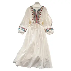 Льняное платье с цветочной вышивкой в стиле бохо, с цветочной вышивкой и рукавами-фонариками, белое винтажное платье с вышивкой для женщин и девочек