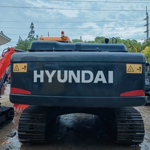 Excavatrice Hyundai 220LC-9S d'occasion de 35 tonnes, fabriquée en Corée, modèle R220-9S, machine sur chenilles, moteur principal, godet de 0,92 m³, puissance de 107 kW, testée - Product Image 5
