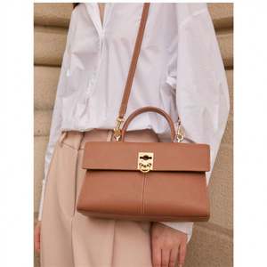 Bolso de Diseño Exclusivo Dorado, Bolso Vintage de Cuero Vacuno de Alta Calidad, Bolso Bandolera, Maletín - Product Image 2